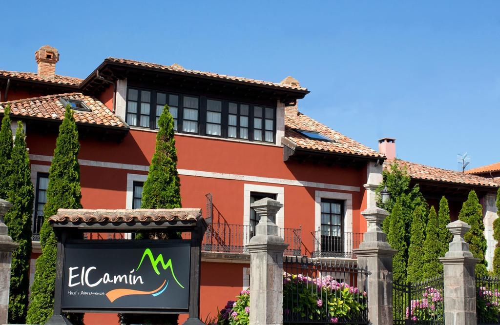 Hotel Y Apartamentos El Camin Po Exterior photo